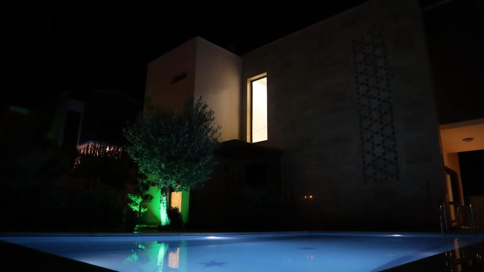 Villa Dream Kusadasi Pool- Garage